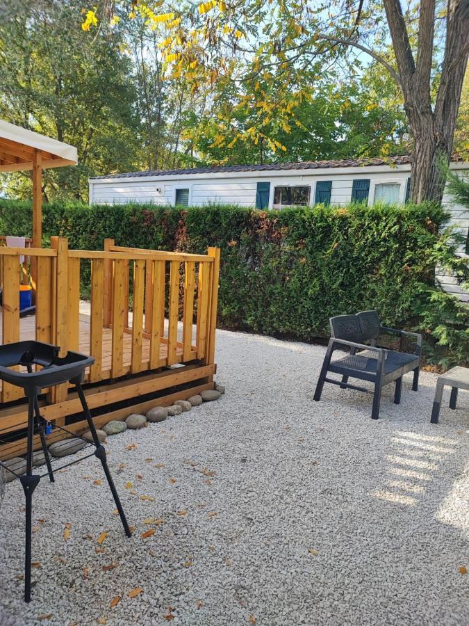 Mobil Home Tout Confort 6 Personnes Climatise Au Pied Du Luberon لا روكي دي انثيرون المظهر الخارجي الصورة